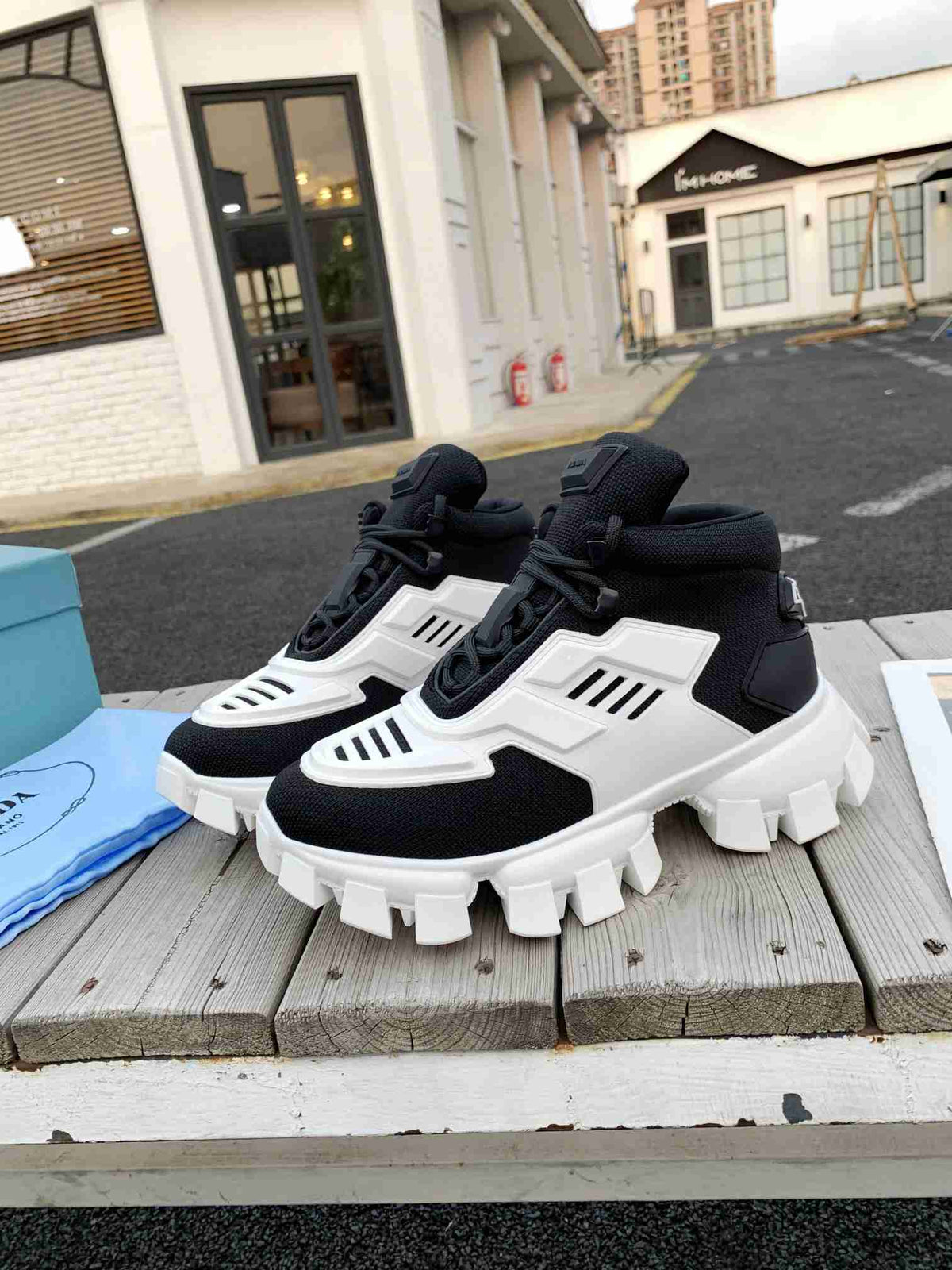 PRADA
