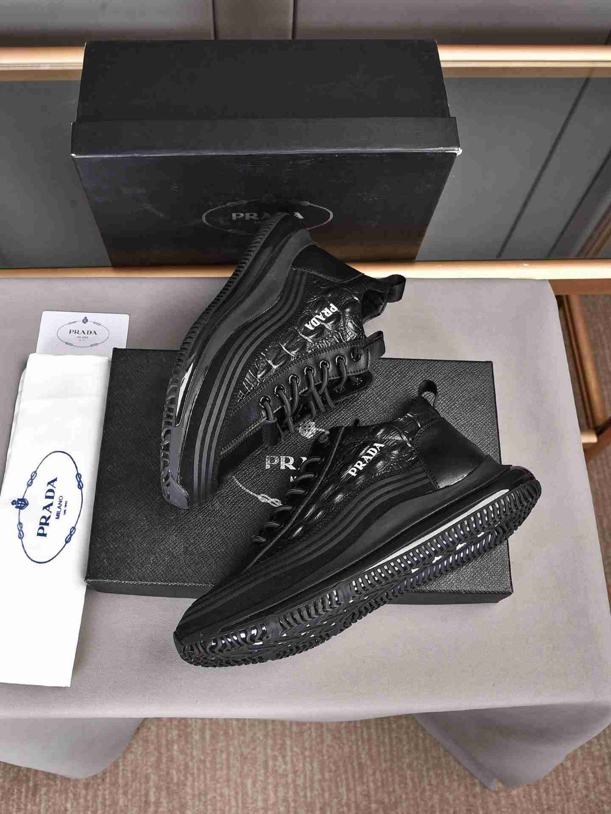 PRADA