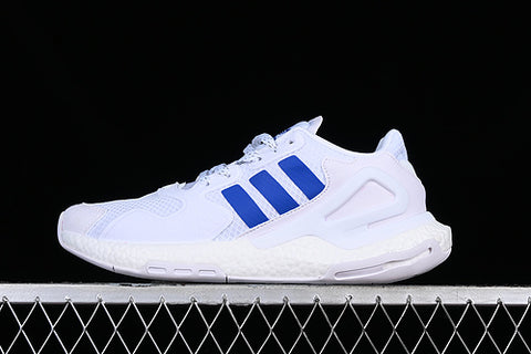 ADIDAS DAY JOGGER BOOST