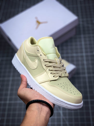 AIR JORDAN 1