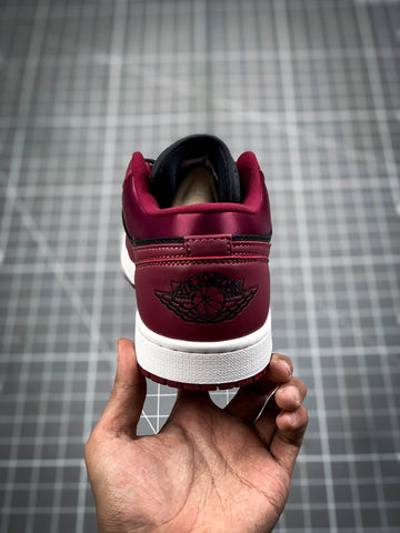 AIR JORDAN 1
