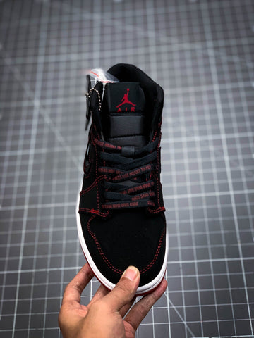 AIR JORDAN 1