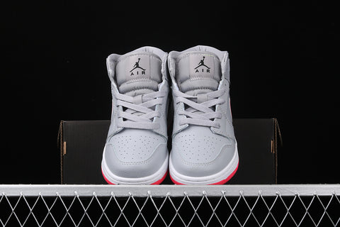 AIR JORDAN 1
