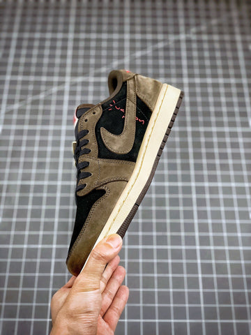 AIR JORDAN 1