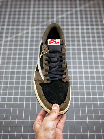 AIR JORDAN 1