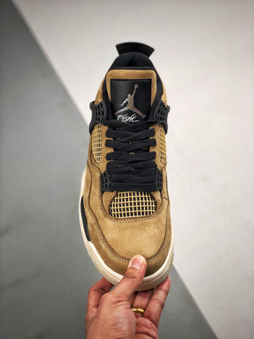 AIR JORDAN 4
