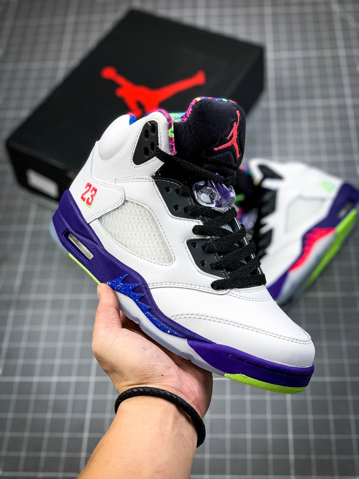 AIR JORDAN 5