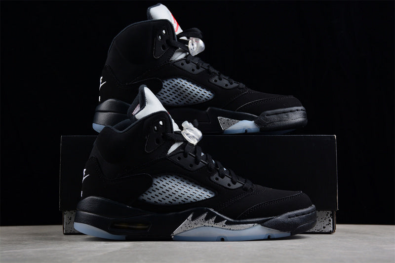 AIR JORDAN 5