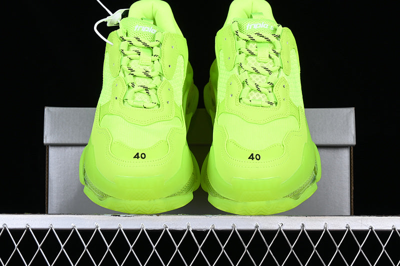 BALENCIAGA TRIPLE S