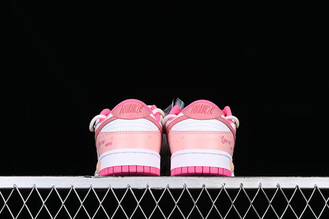 SB WHITE PINK