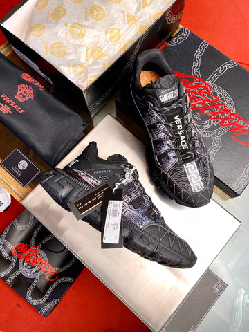 VERSACE