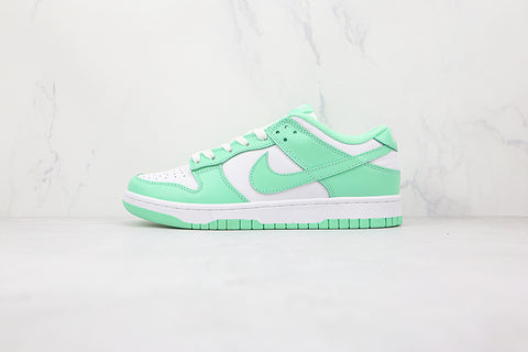 SB DUNK LOW WHITE GREEN GLOW WHITE
